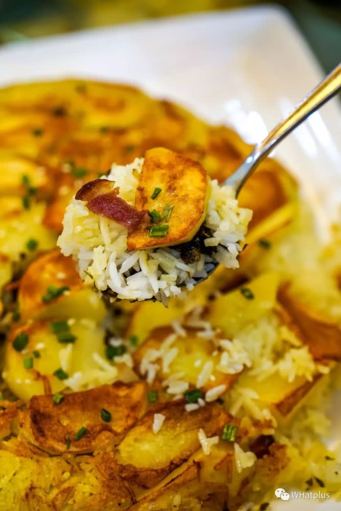 ‘JDB电子’
女人会奋掉臂身爱上的 是什么样的男子？