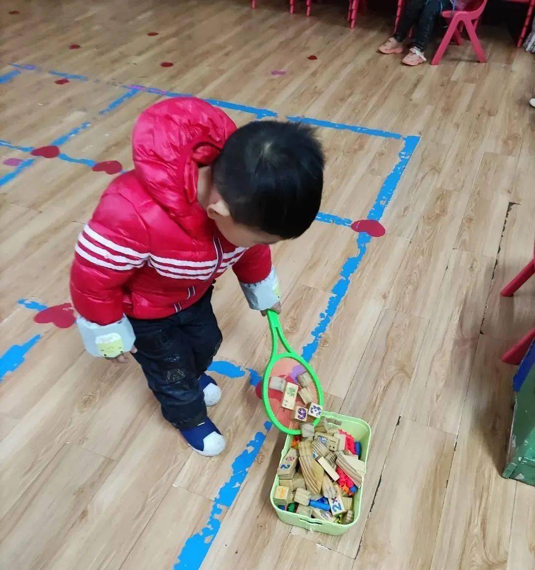 【班级动态】小小搬运工——小班体育运动“JDB电子”(图10)
【班级动态】小小搬运工——小班体育运动“JDB电子”(图10)