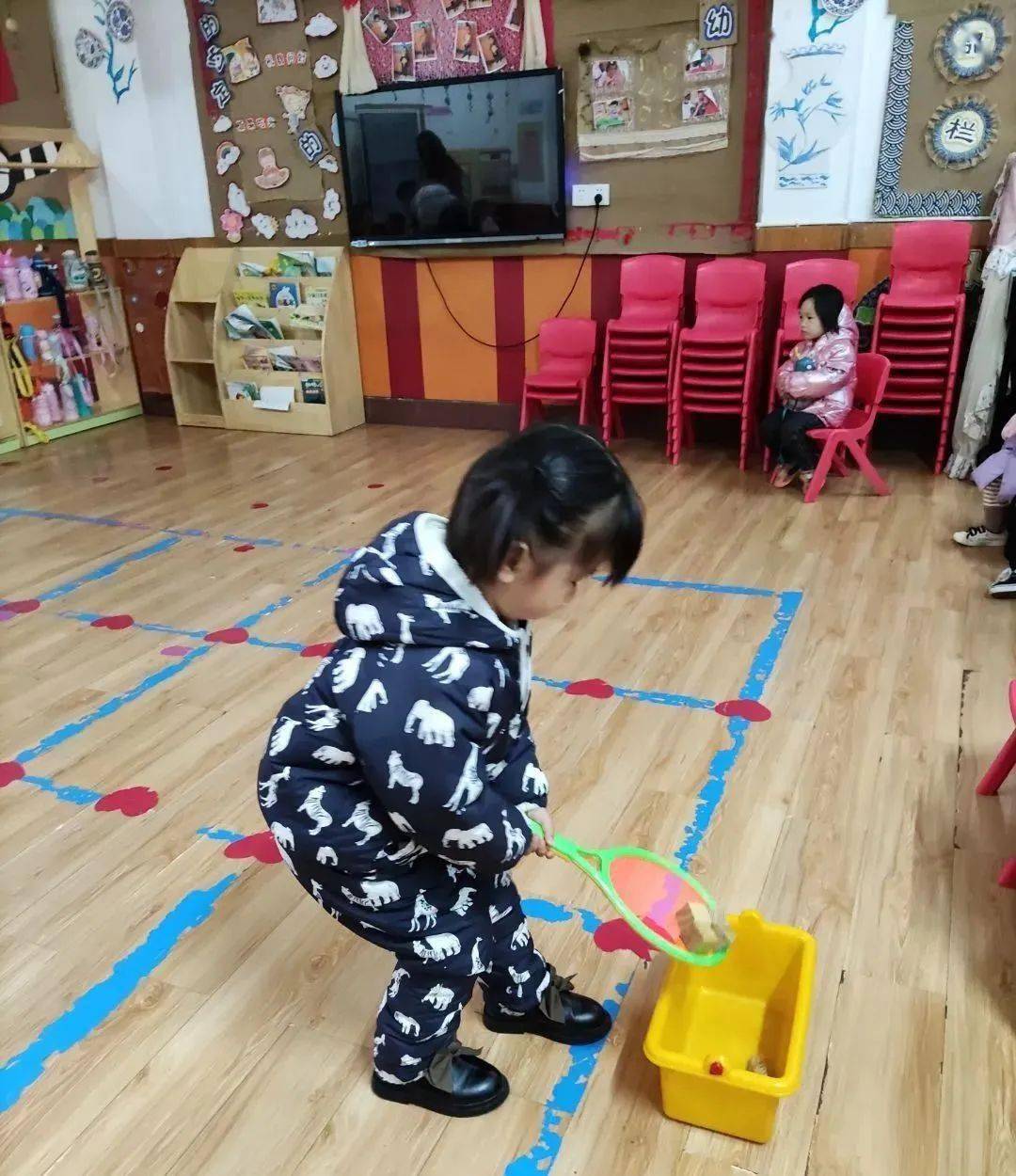 【班级动态】小小搬运工——小班体育运动“JDB电子”(图15)
【班级动态】小小搬运工——小班体育运动“JDB电子”(图15)